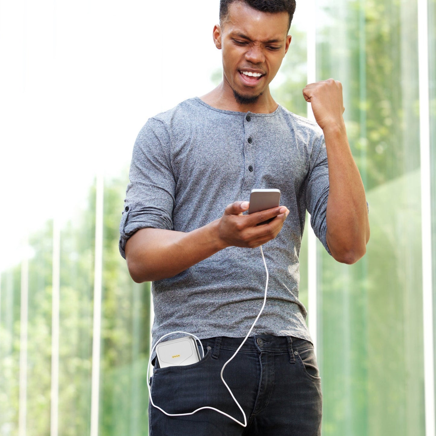 10000mAh Power Bank with Built-in Cables & US Plug